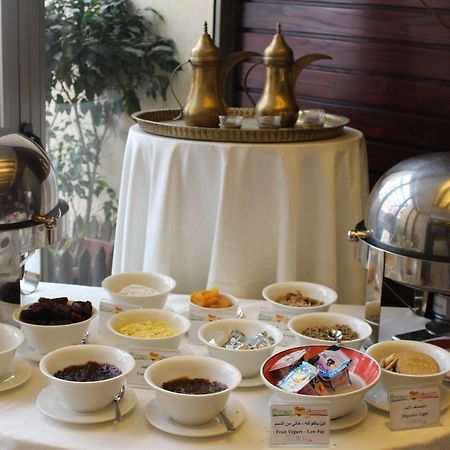 Coral Beirut Al Hamra Hotel 외부 사진