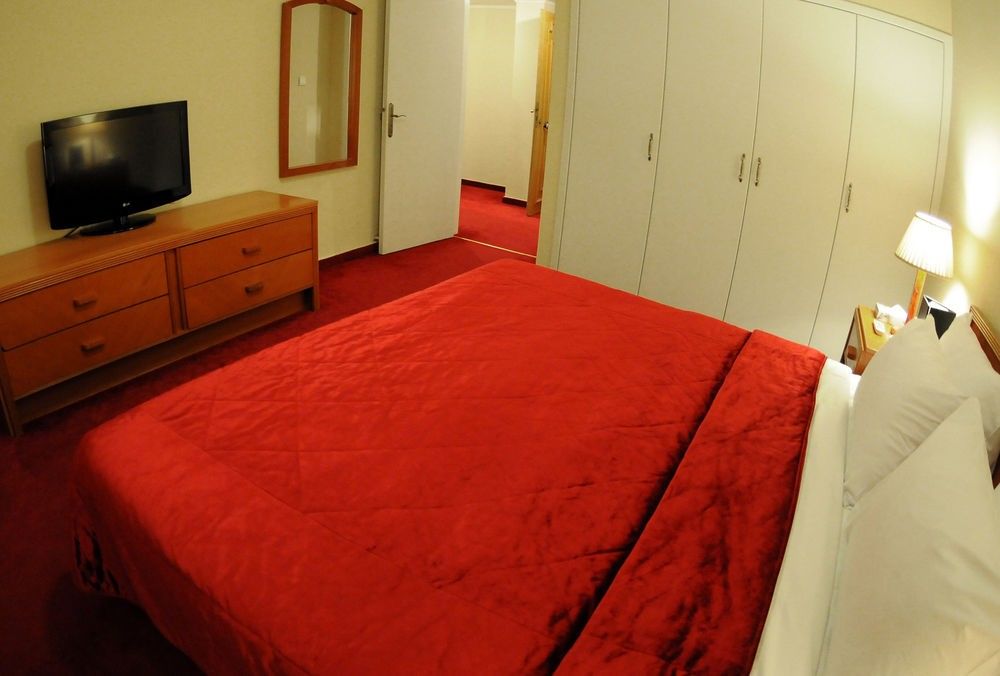 Coral Beirut Al Hamra Hotel 외부 사진