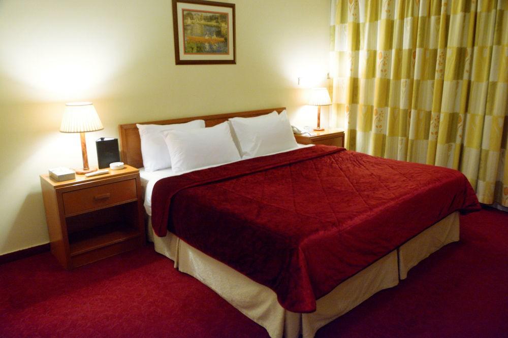 Coral Beirut Al Hamra Hotel 외부 사진