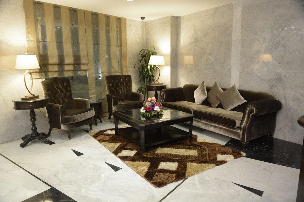 Coral Beirut Al Hamra Hotel 외부 사진
