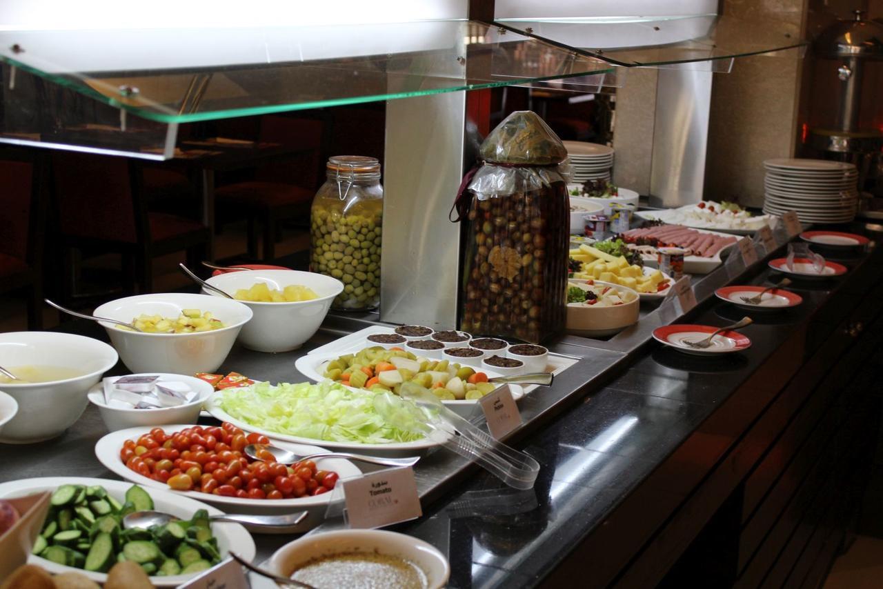 Coral Beirut Al Hamra Hotel 외부 사진