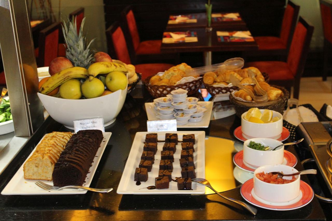 Coral Beirut Al Hamra Hotel 외부 사진
